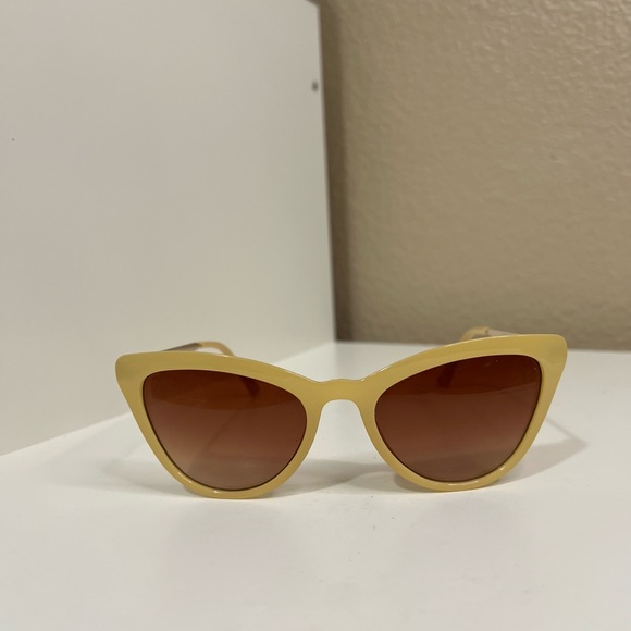 Max Studio Accessories - Max Studio Butter Yellow Cat Eye Sunglasses SP20268
